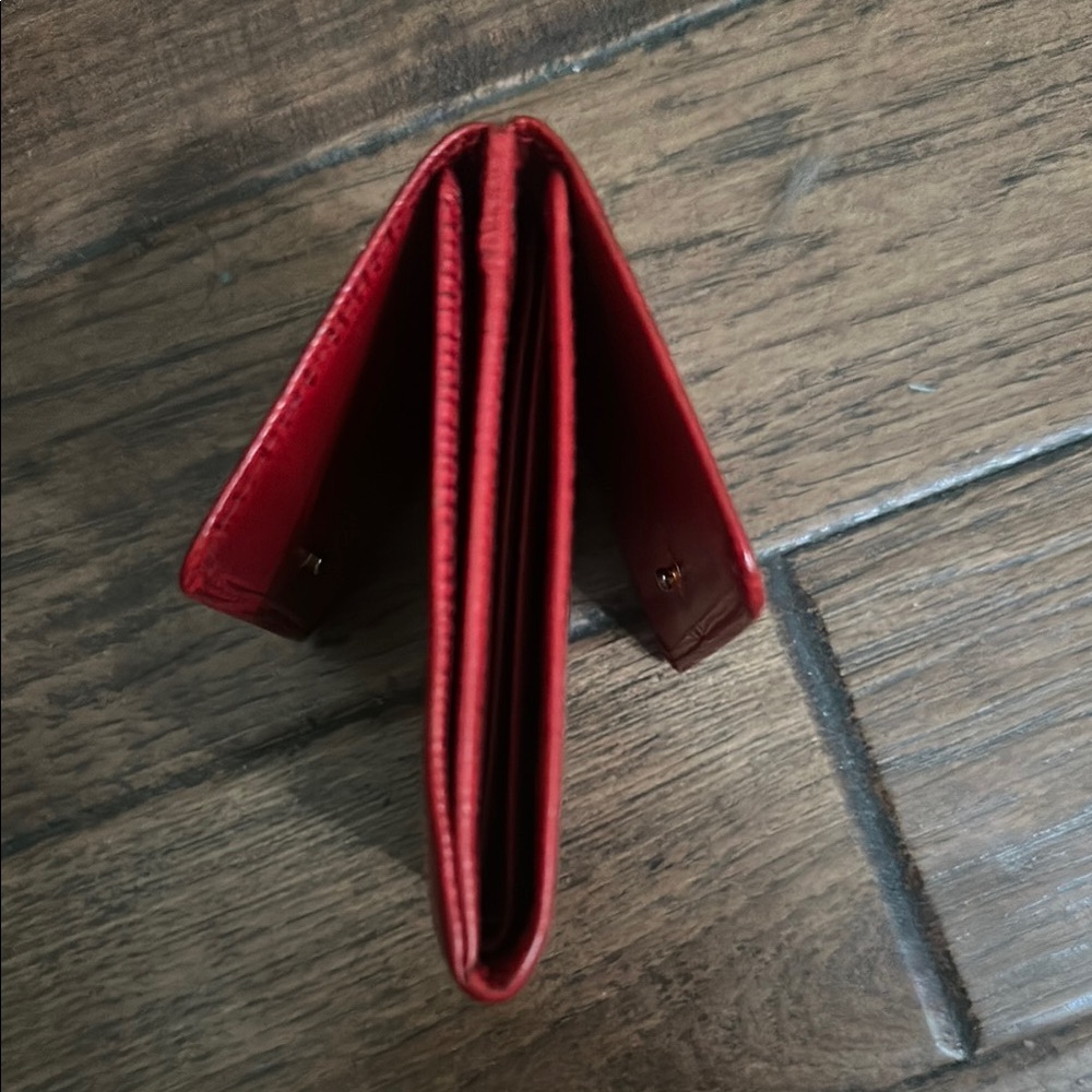 Louis Vuitton Red Textured Leather Wallet - Picture 6 of 7